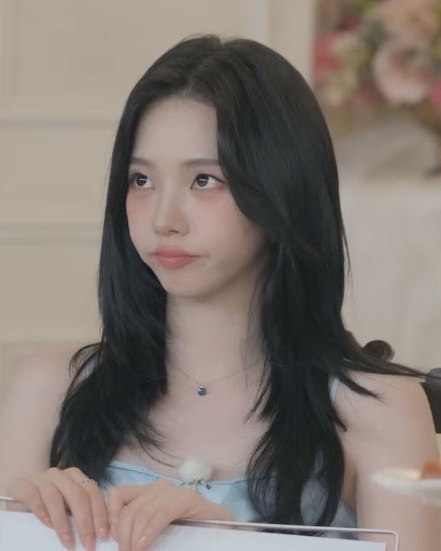 risaudara's tweet photo. Tiba-tiba Jum’at lagi~
Ku sudah ke butik lagi~ https://t.co/9YuhlQOw5u