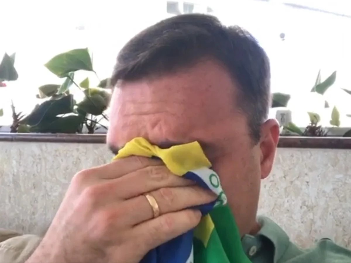 landers06935670's tweet photo. Quero ver amanhã à hora que o tralli e Renata falarem do caso Master !!! https://t.co/6sNhQcjla2