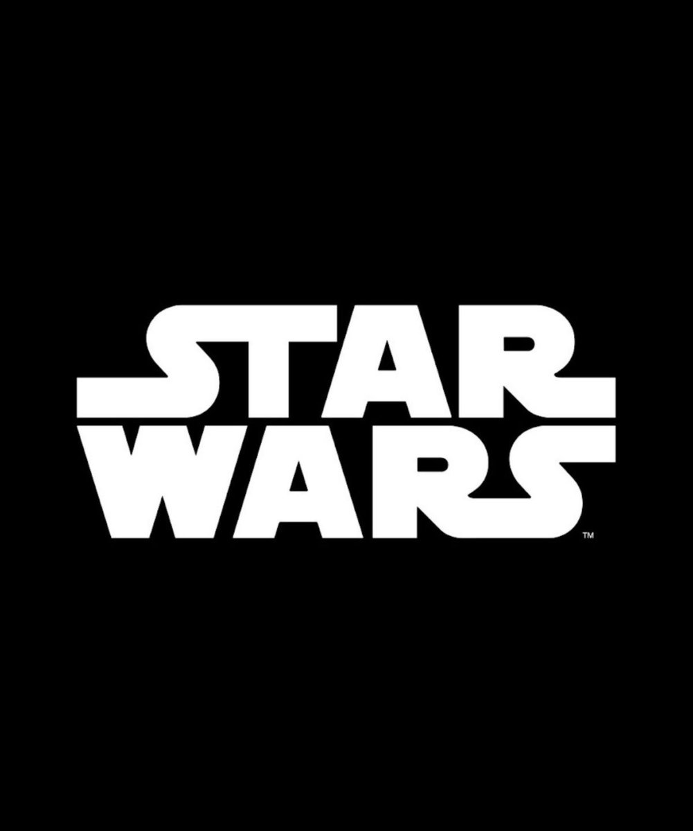 CultureCave_'s tweet photo. Natalie Portman wants to return to ‘STAR WARS’ according to Hayden Christensen.

(https://t.co/UZdj15hBBb) https://t.co/ZbPrFgDTEG