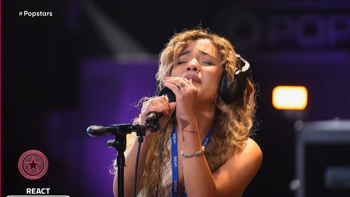 agus_rey's tweet photo. Se preocupan por cada gilada, y lo único que se necesita es lo que tiene Oriana: hipnótica total, talento y dulzura #Popstars https://t.co/8NYLcV03Ej