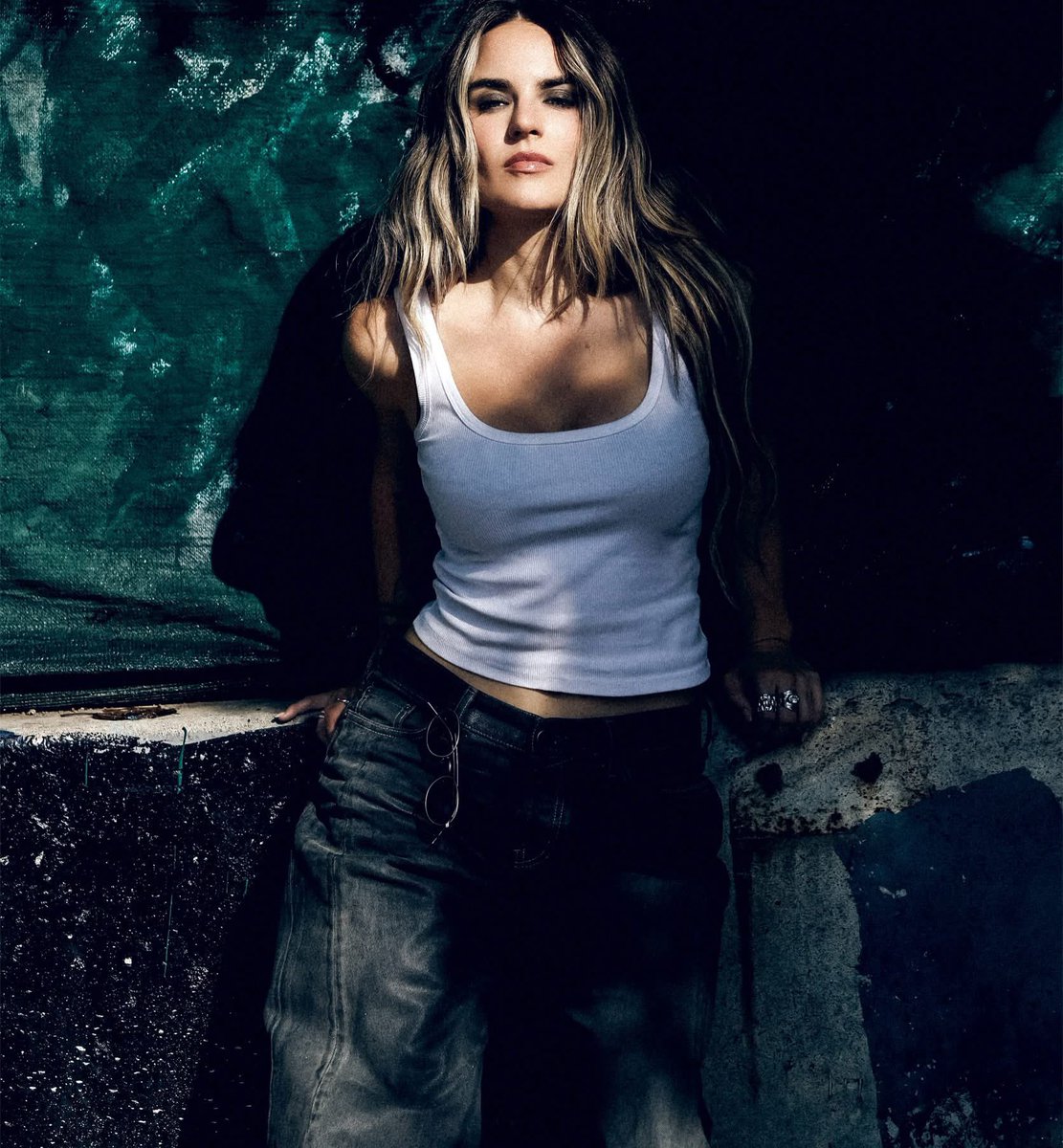edgemnuel's tweet photo. Its time! @iamjojo #TeamJoJo https://t.co/Gsxs2xxLiT