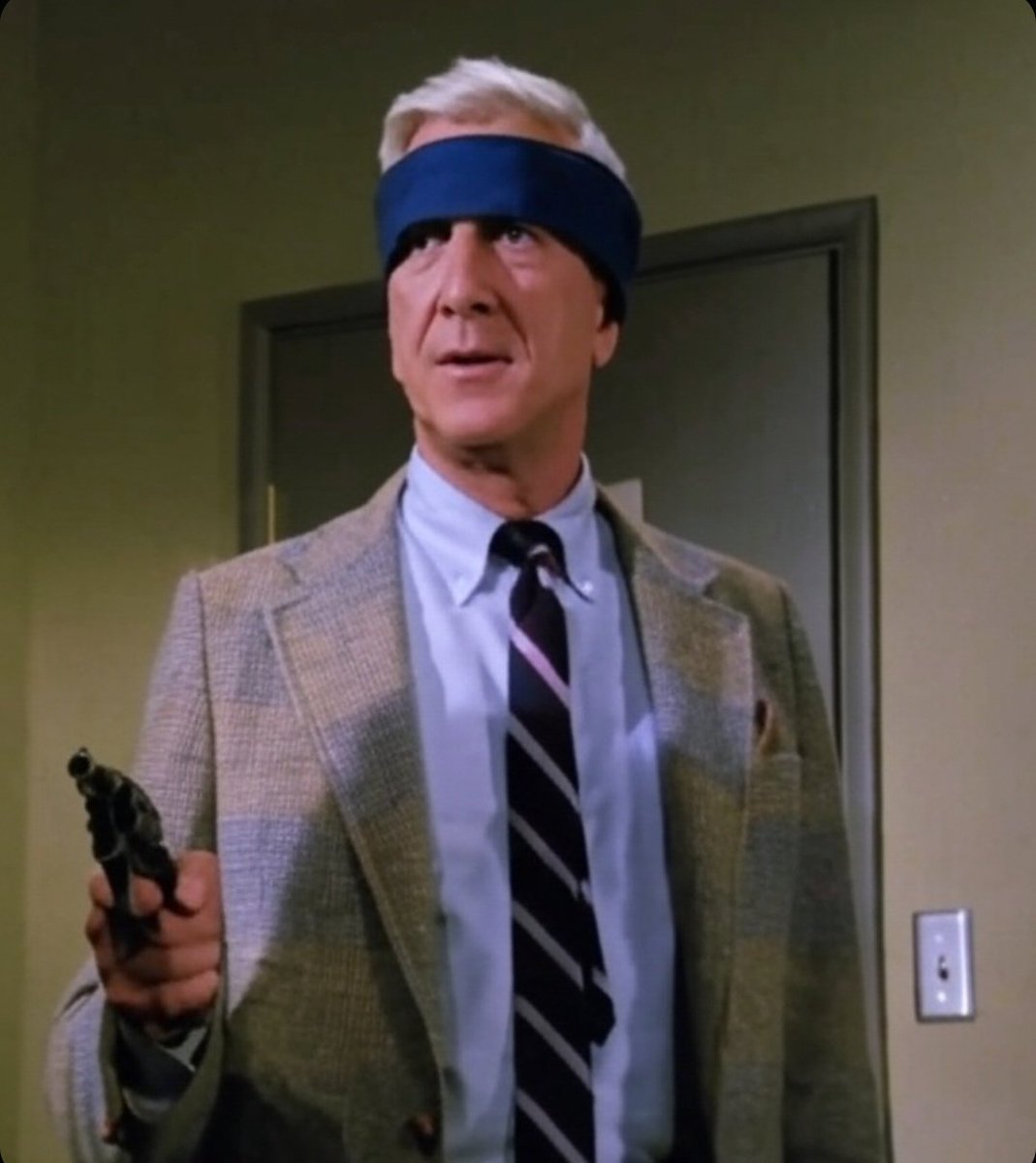 QuetzalPhoenix's tweet photo. Who are you and why are you so handsome?

-I'm Solid Snake, and I'm your clone.

My clone? How?

-Remember when you donated all that blood, semen, and hair in 1977?

Yes

Well the Patriots intercepted that package and cloned me from the saliva you used to seal the envelope. https://t.co/k4a1aXf0r7