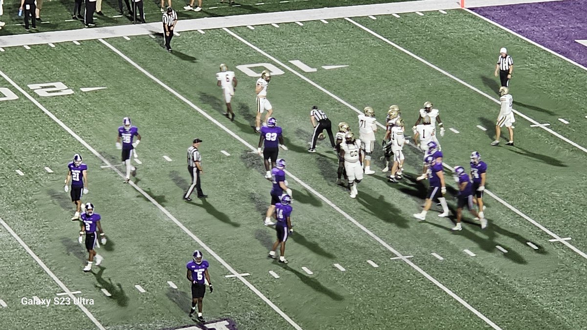 GSM_FurmanJoust's tweet photo. @AUTrojansFB 3
@PaladinFootball 17
13:24 4th Quarter 
@SSN_Furman @soconpulse @GSM_SoCon @GSM_Sports13 @GSM_TGFFGameday @GreenvilleSM @FurmanPaladins @pglovesports https://t.co/hHORY4XoyD