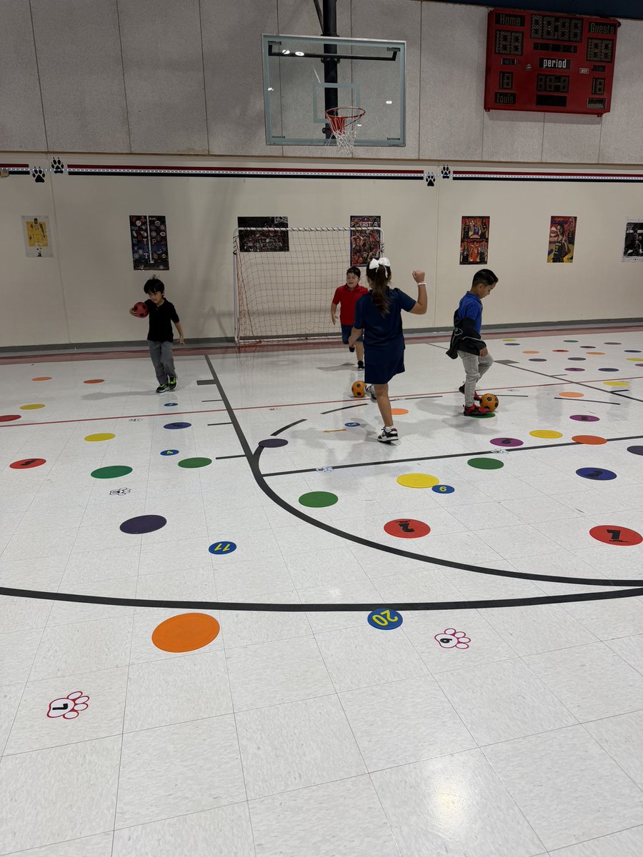 coachramirez23's tweet photo. β½πΎ Panther paws + soccer skills = a whole lot of fun! β₯οΈ Our CTW Panthers are putting in the practice, building their skills, and having a blast along the way! Go Panthers! πΎβ½β¨ #CTWPanthers #SoccerSkills #PracticeMakesProgress #GoalGetters https://t.co/WZKl31cmjR