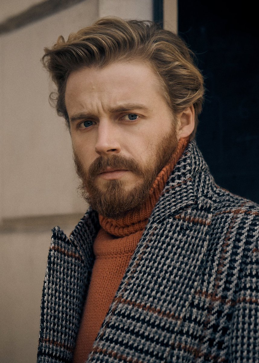 PopBase's tweet photo. Jack Lowden is currently the favorite to be announced as the next James Bond, according to Polymarket⁠.com traders. https://t.co/5NSTzVTBn5