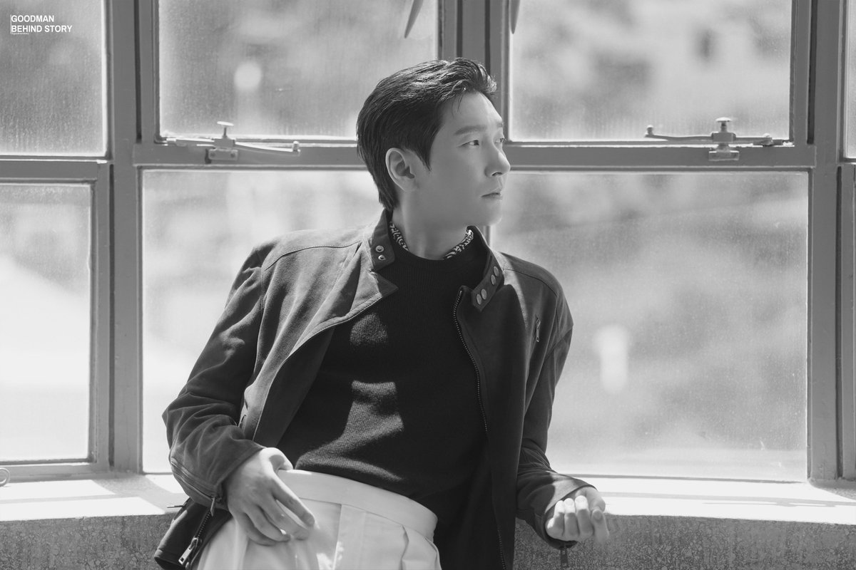 goodmanstoryent's tweet photo. [#조승우 #CHOSEUNGWOO]
모든 순간이 완벽했던 승우 배우의 <ARENA> 화보 비하인드 zip 🪄

그날의 현장으로 초대합니다 🖤 https://t.co/ZxDB8yR0TC