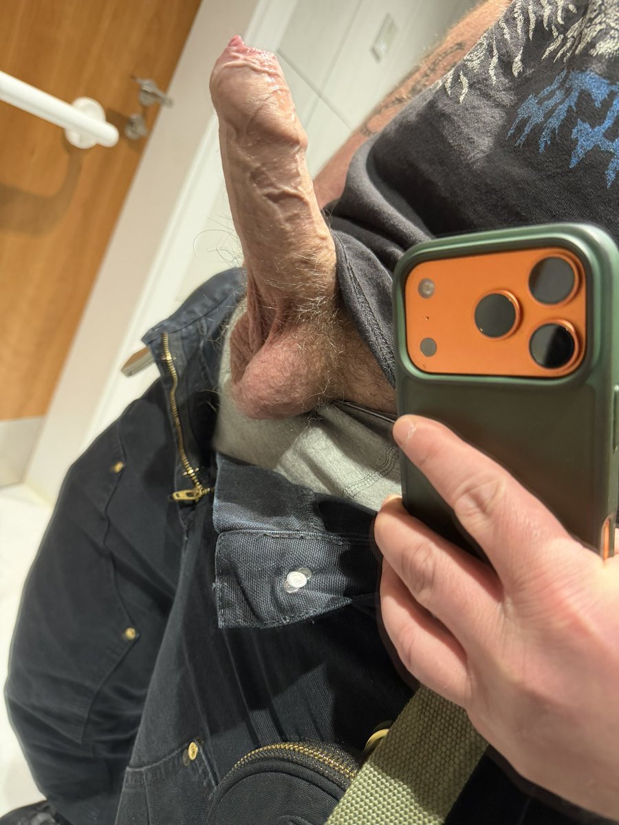 HCDXwla2's tweet photo. Full colour for once, ready to ruin holes 

#nsfwtwt #bwc #cuck #hotwife #cnc #bulge #public https://t.co/TNa5B1djKT