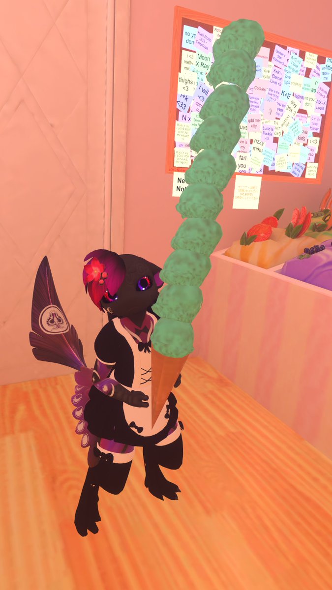 CaptionAvali's tweet photo. Um I got to much ice-cream care for some before it all falls? https://t.co/MegcHpHbDs