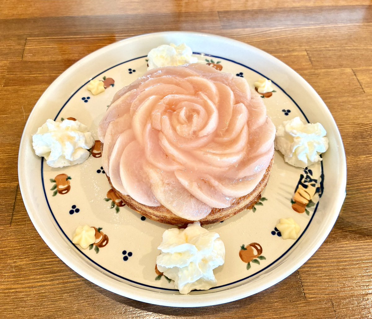 cafe_ts_plus's tweet photo. 季節限定　夏パンケーキ🌻

桃のパンケーキ
レモンパンケーキ
レモンチョコパンケーキ

提供期間ラストスパ��トです💦
まだ食べてない
もっと食べたい
お早めにご来店をお待ちしております🙇‍♂️ https://t.co/GoP0nhMnXZ