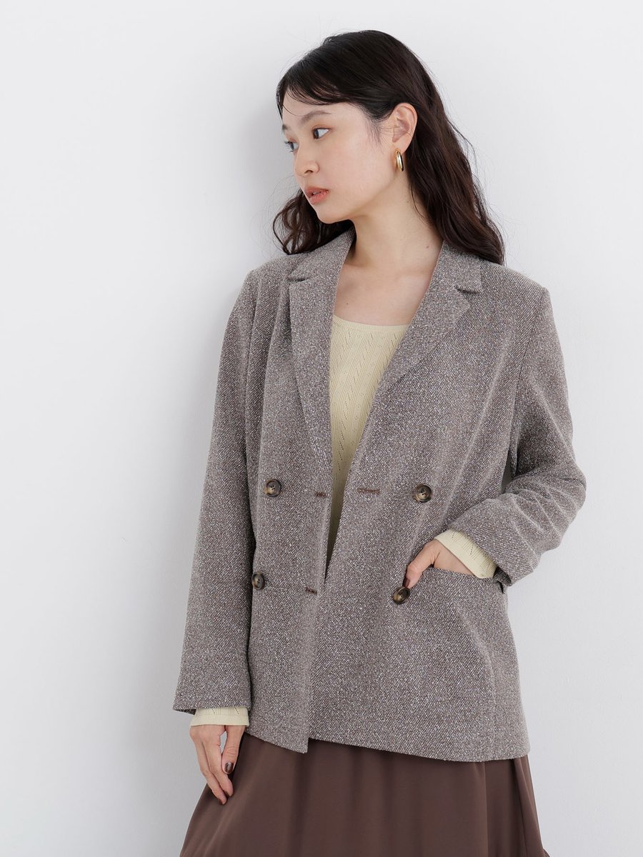 NNaturalBeautyB's tweet photo. 2026 Autumn

表情ゆたかなネップツイード風素材を使用した、トレンド感のあるダブルブレストジャケット。
カジュアルなスタイリングにも合わせやすく、羽織るだけで今季らしいスタイルが叶います。

ツイードライクジャケット
¥14,993 tax in
No.0176258900

https://t.co/WqTUtpApeZ https://t.co/I5RGB70mhC