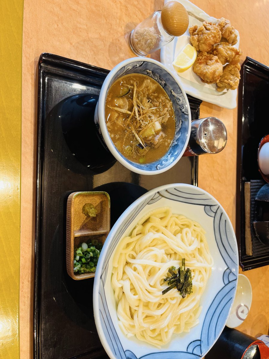 AknrOv's tweet photo. 地元のうどん屋さん
美味かった https://t.co/SwRWmej0Ds