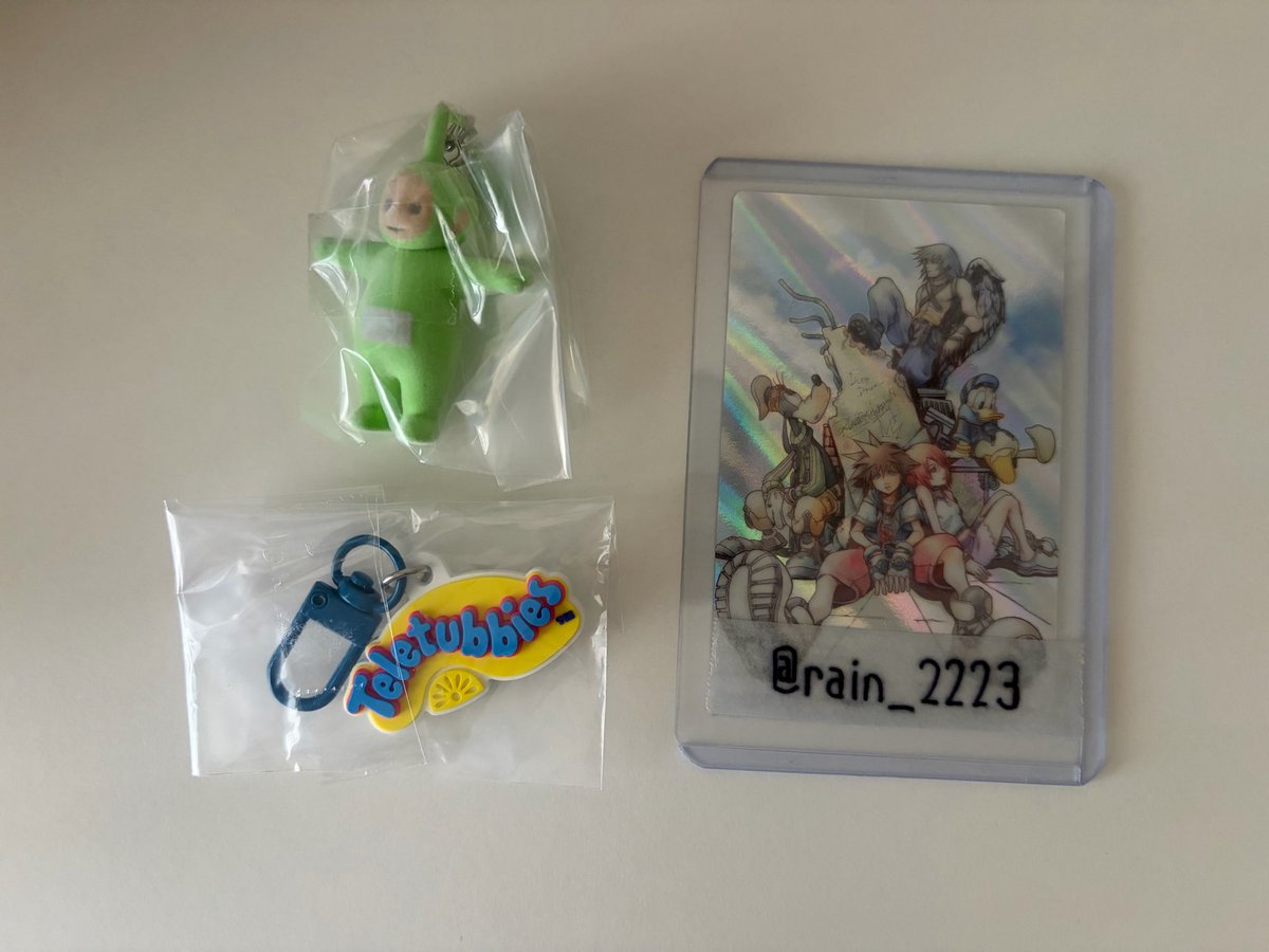 rain_2223's tweet photo. 【交換】Teletubbies テレタビーズ ふわふわカラともマスコット

[譲] 写真参照

[求] TinkyWinky

郵送希望
難しいとは思いますが、検索からでもお気軽にお声掛けください。 https://t.co/3O00qUQw6f