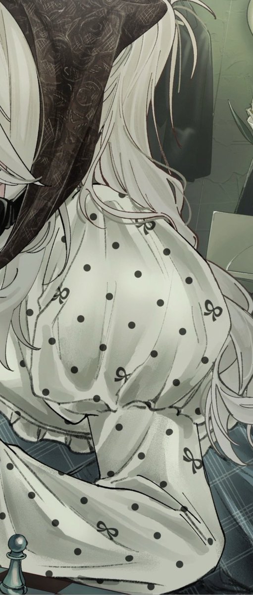 omisan_03Re's tweet photo. 未熟な女王 https://t.co/4ziJaDrYWy