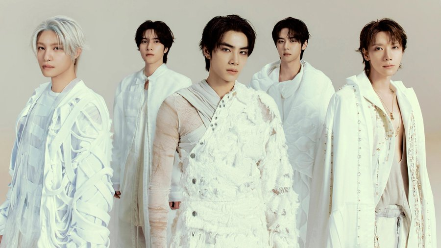 _Kpop_Stats_'s tweet photo. #WayV album sales on Circle Chart:

1. On My Youth — 453,374 copies
2. Give Me That — 412,770 copies
3. FREQUENCY — 395,872 copies
4. Kick Back — 357,336 copies
5. BIG BANDS — 316,650 copies
6. Vision Wings — 237,673 copies ⬆️
7. Phantom — 235,531 copies ⬇️
8. Eternal White — 224,320 copies
9. Awaken The World — 127,768 copies
10. Take Over The Moon — 103,406 copies
11. Take Over The Moon - Sequel — 74,365 copies