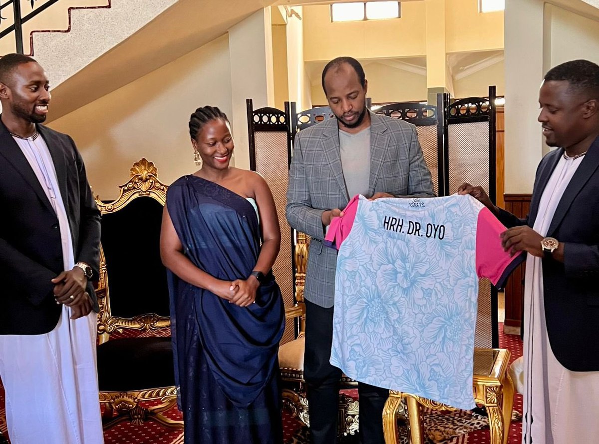 BwerasFc's tweet photo. Deeply saddened by the passing of His Majesty, the Omukama of Tooro, King Oyo Nyimba Kabamba Iguru Rukidi IV. Our heartfelt condolences to the Royal Family, the people of Tooro, and all mourning this great loss.
May God grant the bereaved strength, comfort, and peace. MHSRIP🕊️🤍 https://t.co/pDApRX9HQg