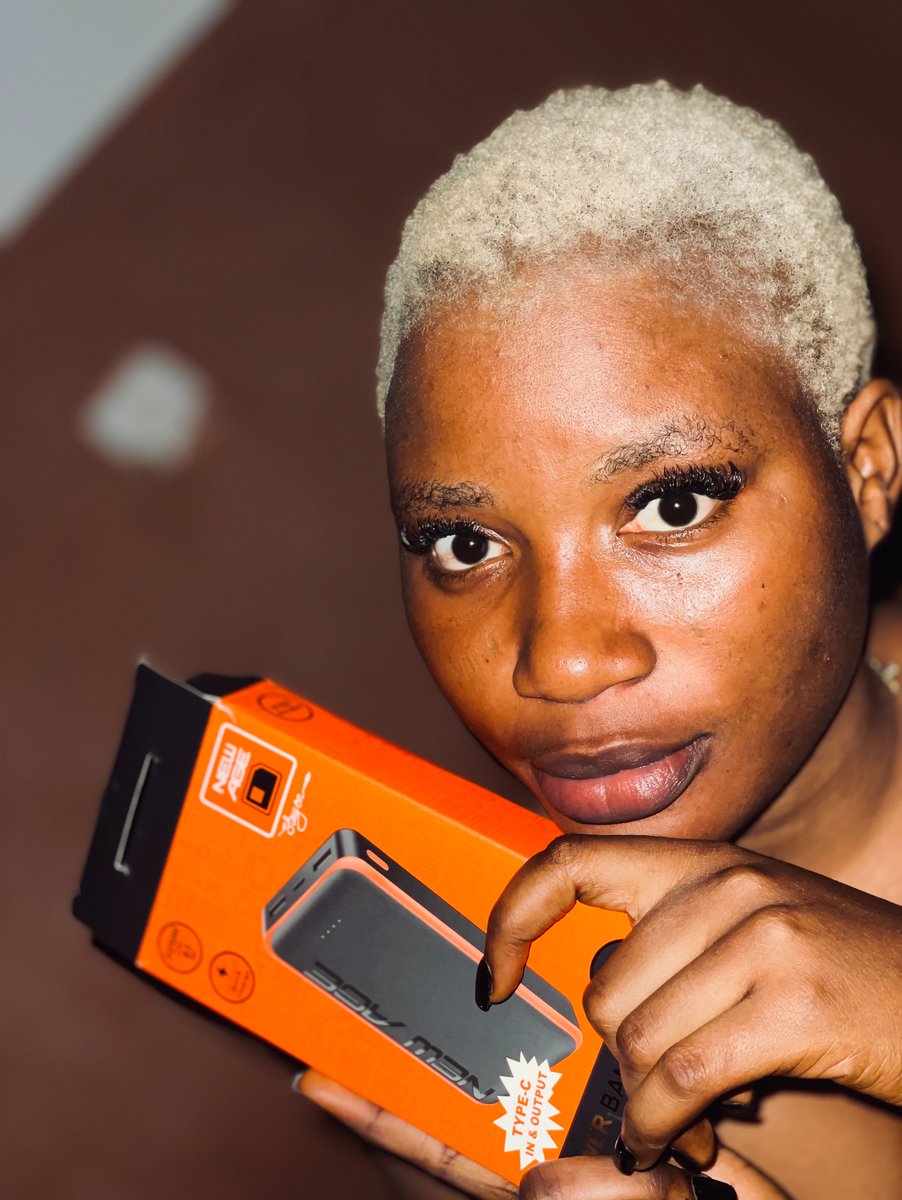 OneModupe's tweet photo. I own two New Age Power banks now. Since I got them, NEPA no longer charges my things😎 https://t.co/udqbbTsYDC
