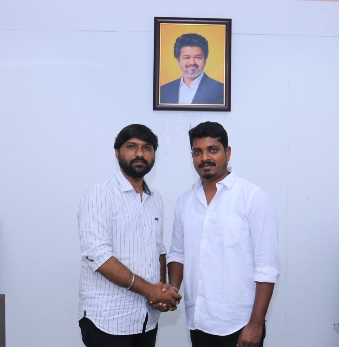 ramk8060's tweet photo. அன்பு அண்ணன் அமைச்சர் @VigneshTvkCbe அவர்களுக்கு இனிய பிறந்த நாள் வாழ்த்துக்கள் ❤️ https://t.co/YXOTRfwfU8