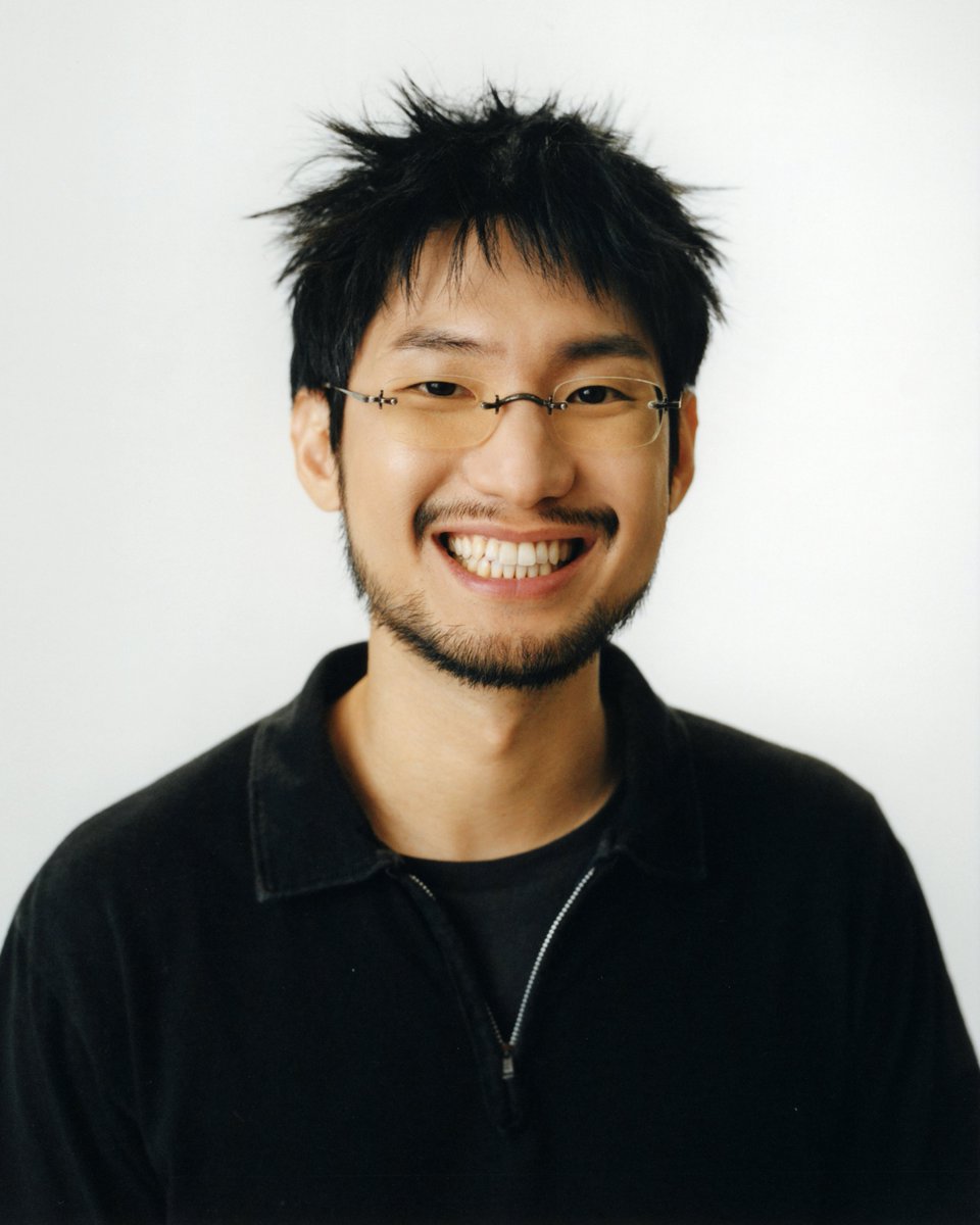TOWER_Asia's tweet photo. 【Silica Gel】
新作アルバムの幕開けを告げる、'Dr. BOB' のMVが公開。
監督はチェ・ウンヒ(ベース)が務める。
ビデオ制作についても、Mikikiインタビューで語ってくれています👂
#실리카겔 #SilicaGel
#BalladofYou #DrBOB
🔗記事:https://t.co/AnaVMguYHg
🎬MV:https://t.co/5rQS74ZDOD https://t.co/eCTQIvd62K