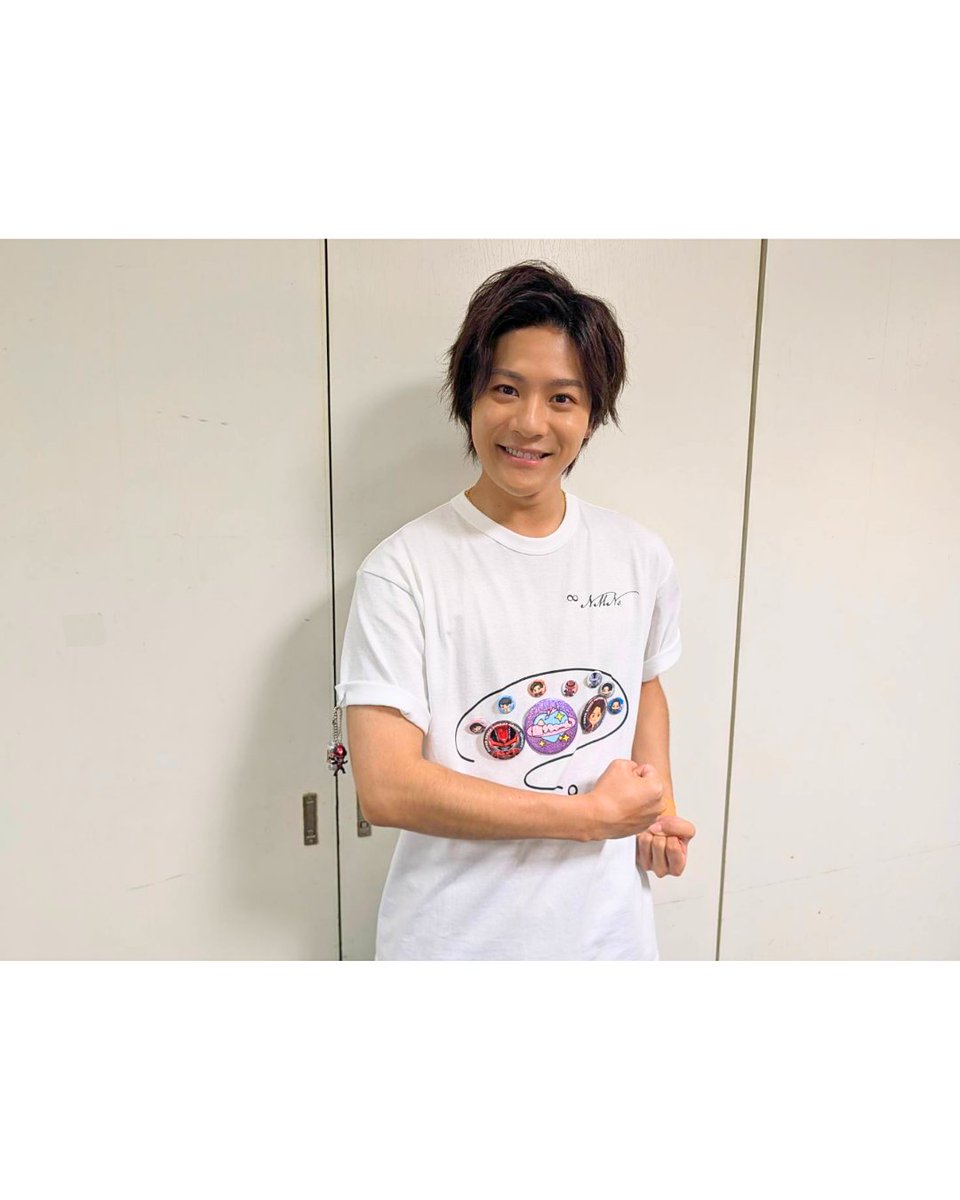 tokusatsu_ex's tweet photo. #サマフェス2026 で行われたキャストトークショーの模様をYouTubeにてアップ！
https://t.co/WJwYIIMxaR

実はTシャツにつけている小物は、それぞれキャスト本人がこだわってデコレーションしました！
みなさんもぜひ、参考にしてみてください💁

#長田光平 #松永有紘 #有坂心花 #安田啓人 https://t.co/Ztk63HUSSl