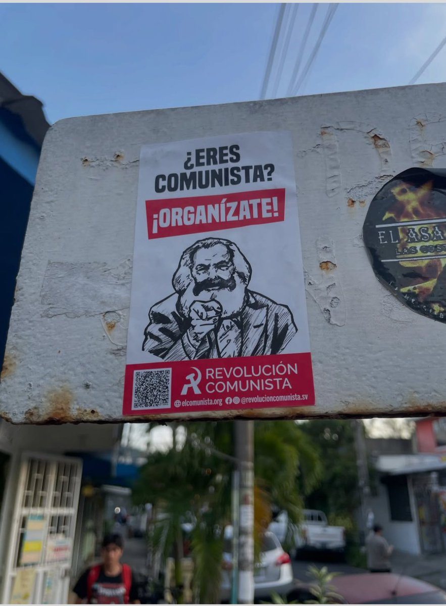 VicenteLopez007's tweet photo. Propaganda comunista en el Salvador. 🇸🇻 https://t.co/ZUkylPEuEW