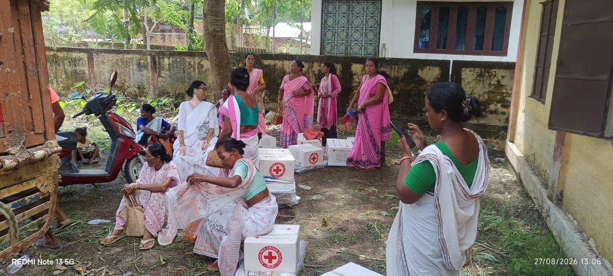 ircsasb's tweet photo. ASSAM FLOOD RESPONSE 2026 📦💙

​On 27th Aug, IRCS Assam distributed essential relief materials to 390 flood-affected families at Betbari 2 No. Konwar Gaon, Sivasagar, supporting their ongoing recovery. 🤝✨

​#AssamFloods #RedCrossMovement #IndianRedCross #HumanityInAction https://t.co/XWdjXwM1Lo