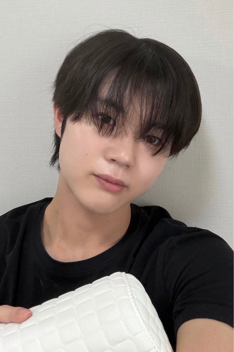 poosysyoo's tweet photo. ⚾️⚾️⚾️⚾️⚾️
#柳谷伊冴 #ISSA #야나기야잇사
#KO1KEYZ #コイキーズ #코이키즈 https://t.co/RZX6qx5gfk