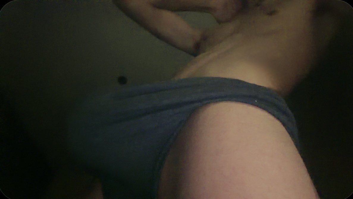 whososcrrr's tweet photo. me queda chico el boxer 😓 https://t.co/ArSG4zzsVe