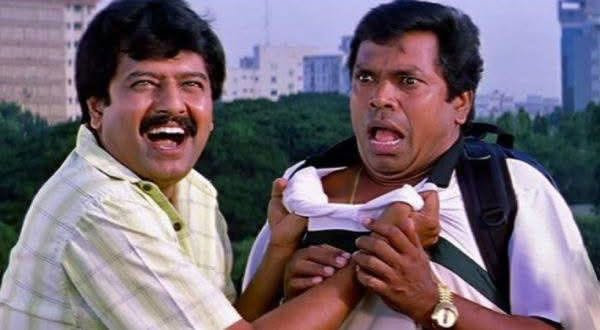 itskJayaprakash's tweet photo. 1 லட்சம் கோடி முதலீடு வர போகுது, லஞ்சமே ஒழிஞ்சிரிச்சுன்னு சொன்னதெல்லாம் விட மன்னிச்சு விட்றுவேண்டா
ஆனா CM வேலையை கத்துக்க 6 மாசம் டைம் வேணும்னு சொல்லி 3 மாசத்துல PM ஆக போரார்னு வெட்டி பில்ட் அப் மண்ணிக்கவே மாட்டேன்டா!! https://t.co/UHb3516quZ