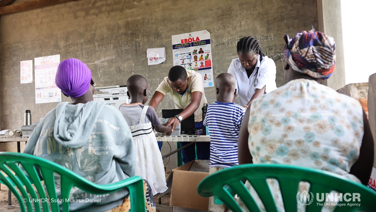 UNHCRuganda's tweet photo. EU Humanitarian Aid supports the delivery of lifesaving:

‒ Protection
‒ Registration
‒ GBV prevention and response
‒ Assistance for new arrivals

Thank you @eu_echo 🇪🇺 for supporting the refugee response in Uganda.

@EUinUG 🇪🇺  @LiamTheKelly @Refugees_EU https://t.co/RA6E8LHdvB