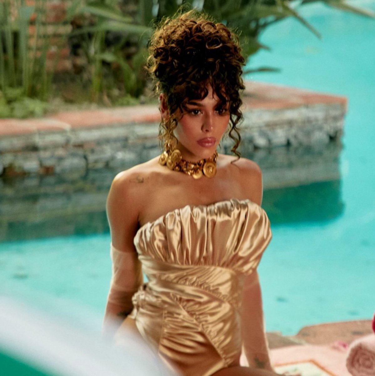 basebydanna's tweet photo. 🇺🇸 iTunes US (Latin):

#15. “DOLCE VITA” — @DannaJustDanna, @BelindaPop (NEW)

— Es ahora el 3er MAYOR peak de DANNA en el chart por detrás de “KHE CALOR” (#6) y “XT4S1S” (#11). https://t.co/5ZCokPWIPJ