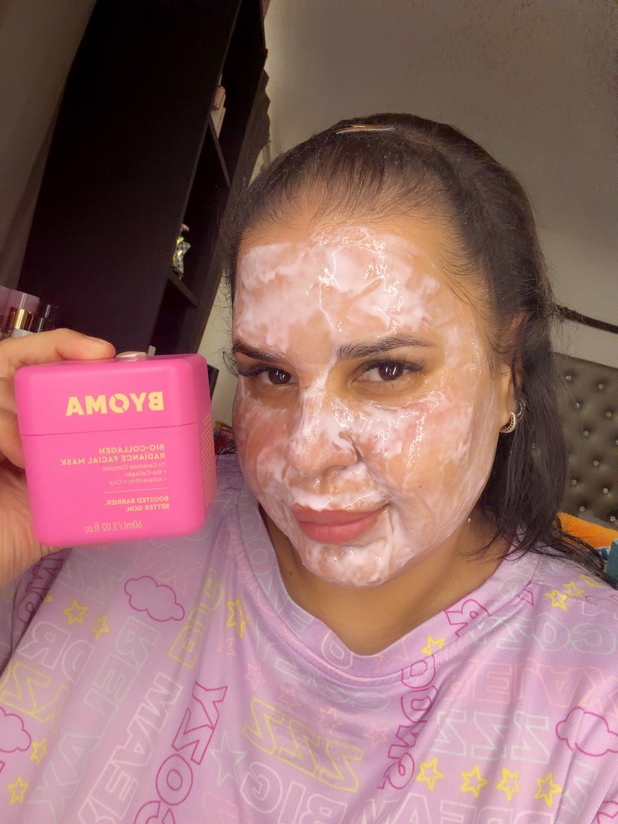 NieFran's tweet photo. Feel Good In Your Own Skin. https://t.co/PlvHG0dZMD