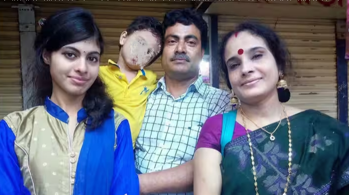 VladAdiReturns's tweet photo. THE RANGPUR MURDERS: HOW THE TARGETING OF ANOTHER HINDU WOMAN BY RANGPUR COMMISSIONER ABDUL MABUD, ACCUSED OF JMB AFFILIATIONS, ENTANGLED THE CHAKRABORTY FAMILY IN A DEADLY WEB AND HOW TWO HINDU BOYS WERE MADE CONVENIENT SCAPEGOATS

Full Investigative Report at the End 
Section 1 https://t.co/xLl4J6oJQe