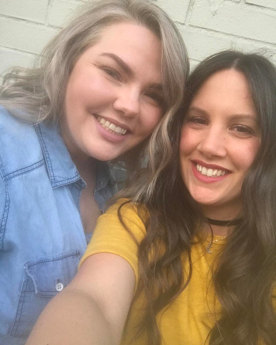 MonetHallfbz's tweet photo. So thankful for this lady and all the years we’ve shared. https://t.co/Z8YHLXe7hM