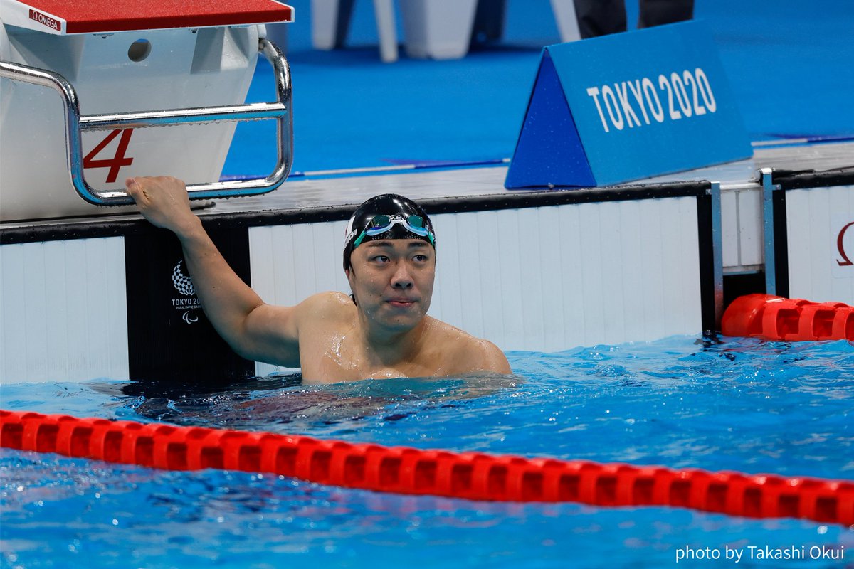／
#東京2020パラリンピック
#色褪せないあの瞬間
＼

#5年前の今日 は……
パラ水泳・男子100m平泳ぎ（SB14／知的障がい）で
#山口尚秀 選手が自身の世界記録を更新！
見事「有言実行」の金メダルを獲得した日🥇

表彰式では #稲垣吾郎 さんから金メダルが授与されました✨ https: