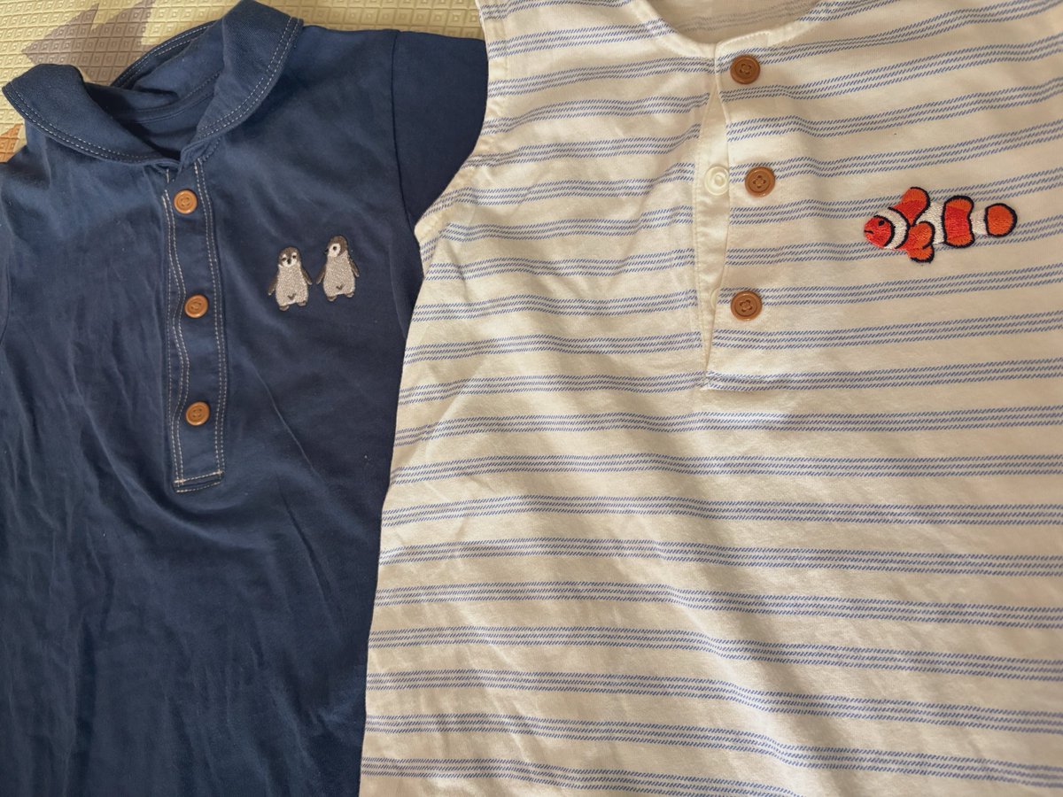 ru12_ko4's tweet photo. ユニクロのお洋服にワッペンつけてみたけど、なんか取れそうなので縫い付けるか悩み中🤔
てかワッペン付けるのに集中しすぎて服しわしわだったわ😂 https://t.co/rsaFMNs5OF
