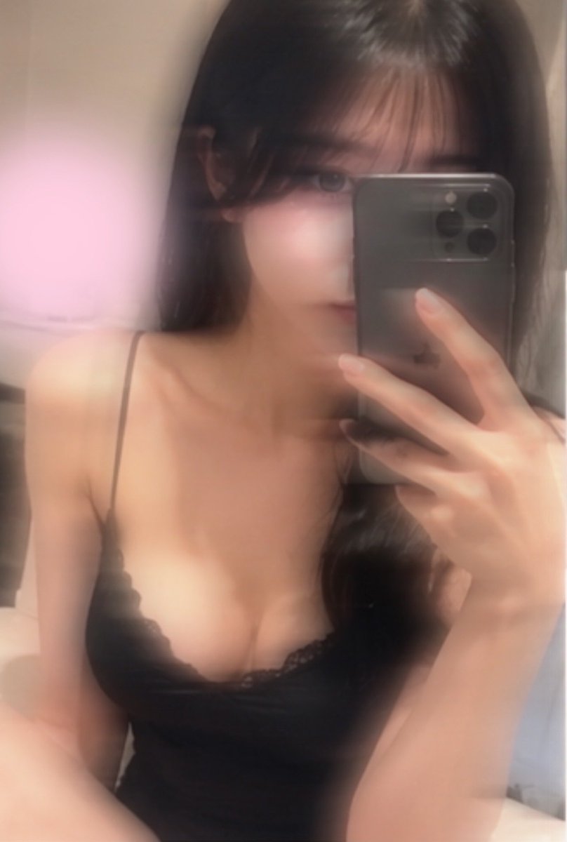 miinaan_'s tweet photo. みーなです⁃ ⩊ ⁃
なかよくしてねっ♡ https://t.co/CKWyPutYcE