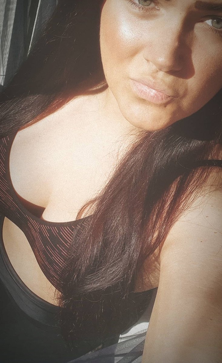 Controller265's tweet photo. Dm me your Tributes, want to see your cum all over me🥵#findom #cock #Tributes #cocktributes #cumtributeِs https://t.co/EbPORJLiRw