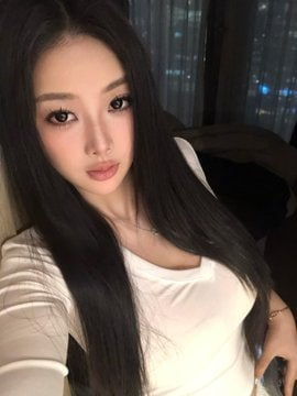 Ask4DaveRoth's tweet photo. 在x第一次露脸，朋友应该不会看到吧
不会发现我在找长期搭子 https://t.co/tNPijTtHuE