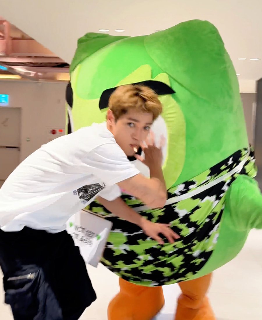 Duolingo_Japan's tweet photo. みんなすっごい優しくて嬉しかったなぁ https://t.co/GzqnZTnlUB