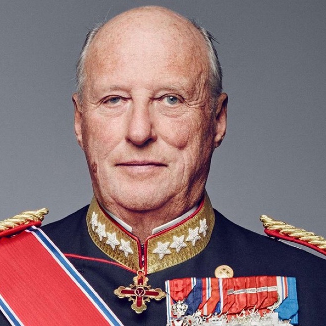Osint613's tweet photo. Israeli President Isaac Herzog:

"I am deeply saddened to learn of the death of King Harald V of Norway.

King Harald V, who loved his people and was loved by them in return, served his nation as King with loyalty and devotion for more than 35 years.

On behalf of the people of Israel, I extend condolences to the people of Norway, the Royal Family, and the Government of Norway.

May his memory be a blessing."