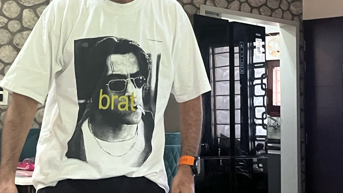 dishasterr's tweet photo. guys I think he’s going through it https://t.co/K82dvYbyC0