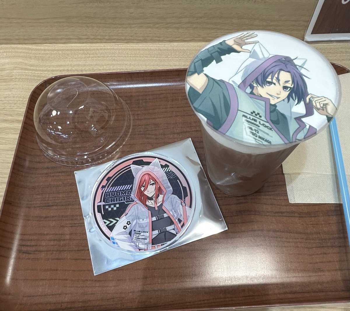 cocoask62's tweet photo. 2回目のグラッテ！
はいꕀまたコースター被った〜🤣
これもう物欲センサー発動してるな…(,,Ծ‸Ծ,, ) https://t.co/LnkqSrdc02