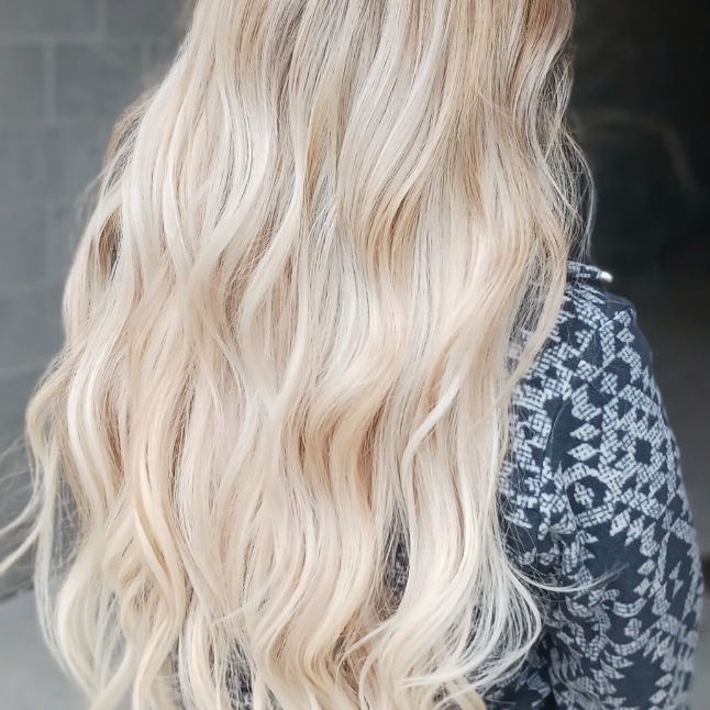 star_stefany's tweet photo. Hair so long it won’t fit in the frame. Custom 26" extensions and color by @joy_south_bend_hairstylist. Swipe to see how AI expanded the first photo’s background. https://t.co/D1SyE1HZ8E