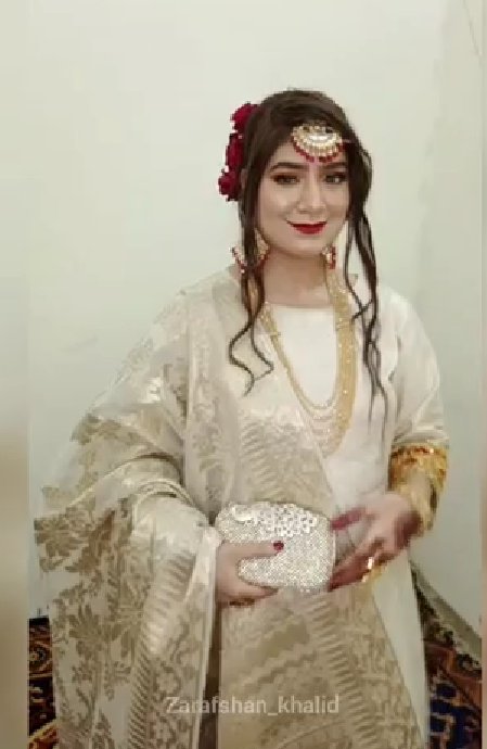 GulaboRandi1's tweet photo. I get to shake my boobs for you forever Only 10,000

@GulaboO_here @GulaboGhasti @zaviyar_1 @Shaloono_SMM @Fatii01_ @Ishtiaqsubhani5 @Hmhary007 @Babyshattodo @Harvey_Speectr @Nainaaniiazi @Mickeey_meow @Meeryar_ @GulabooGashti68 @HerDominion0 @hmokk3 @Immikidunia https://t.co/SOTkqzVcAI