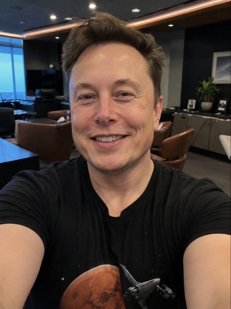 COMMENTRYE7a7n's tweet photo. ⚡ Opportunity Question
A life-changing opportunity appears today. Do you:

A. Take the risk immediately
B. Research first
C. Ignore it

👇 Comment your answer

⸻ https://t.co/MzdlJWakA2