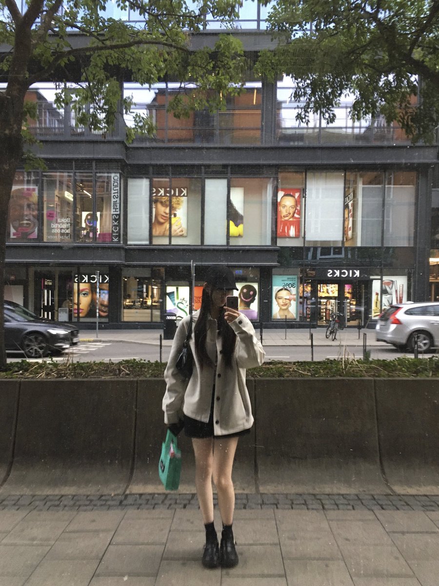 ifeyearchive's tweet photo. “ifory♥️me”

#ifeye #이프아이 #KASIA #카시아 https://t.co/QuUSQu5Y5f