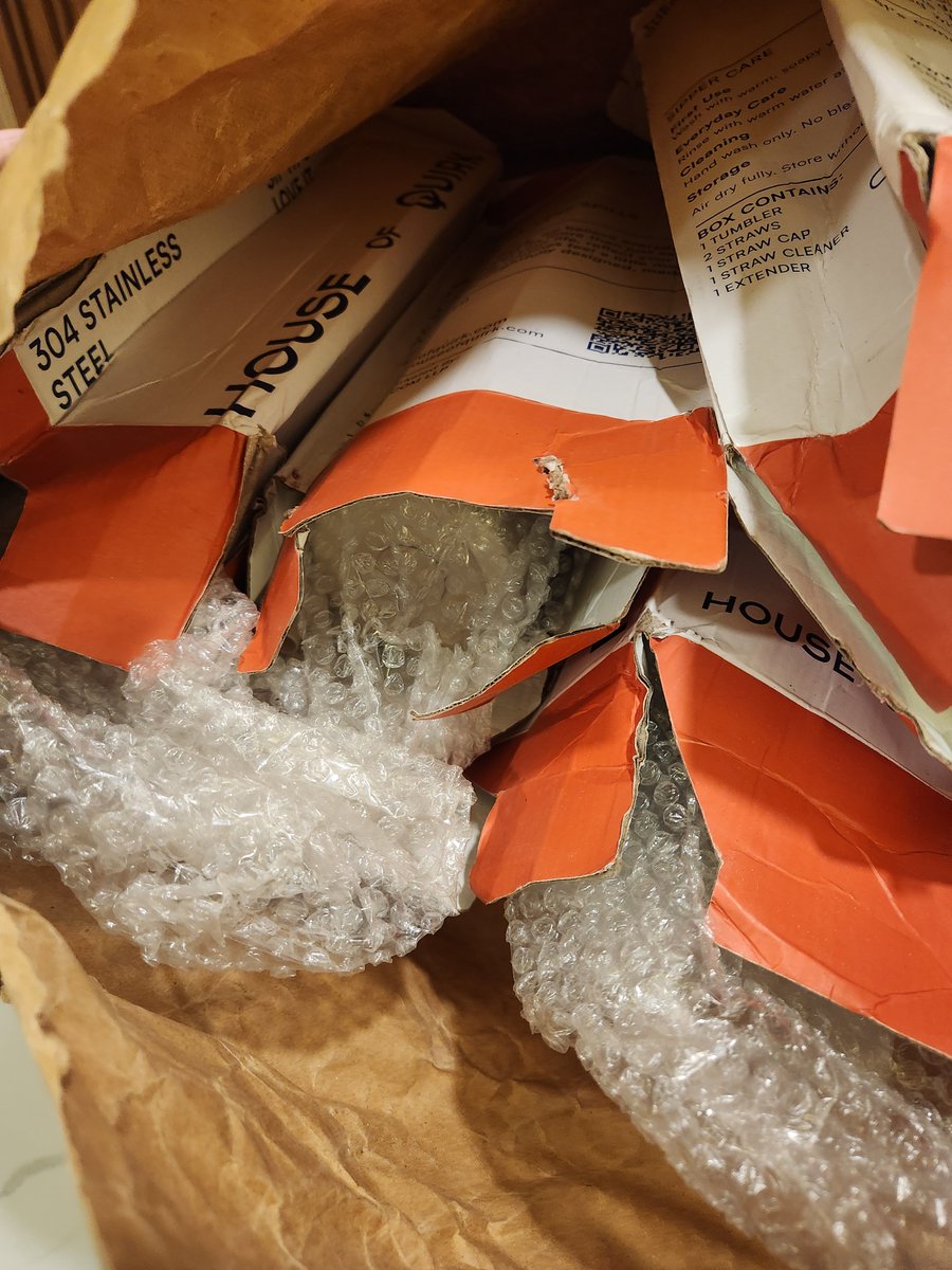 NishScorpion1's tweet photo. @myntra Is the the way you deliver Raksha Bandhan gifts,very poor delivery standards.
I m in a fix for last moment gifting solutions because of ur third class packaging and damaged stuffs @mukeshbansal06 @ANarayanan24 https://t.co/5ZxOJ2j9WH