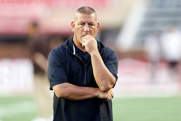 SnapBackKats's tweet photo. What is ONE thing you want to see Phil Longo improve on as head coach this season? https://t.co/8GS1hqMhte