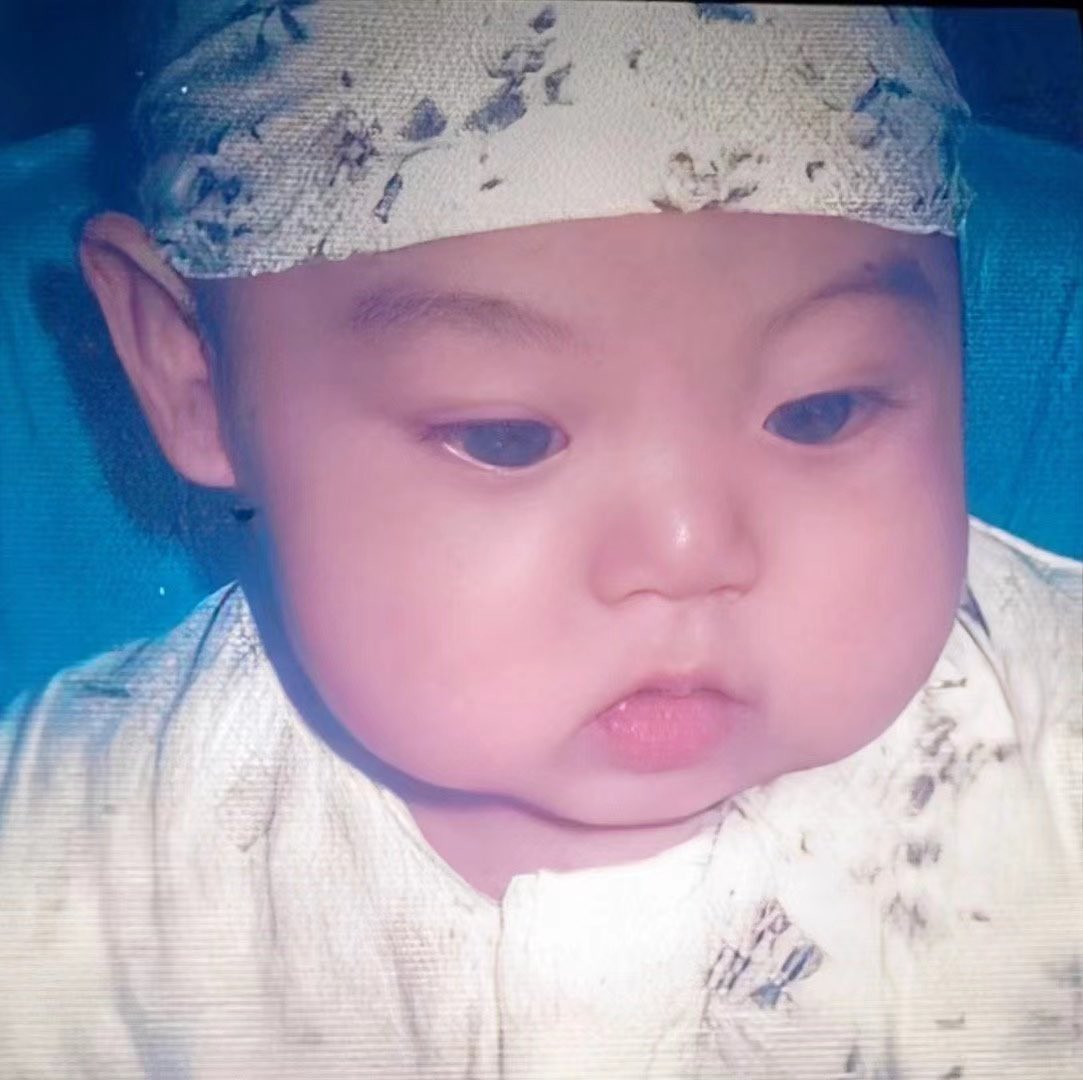 jungiesnty's tweet photo. ความแก้ม กินกันไม่ลง👉🏻👈🏻👼🏻🪄💗💗💗🍞🍞 https://t.co/mOf1hxnYQx