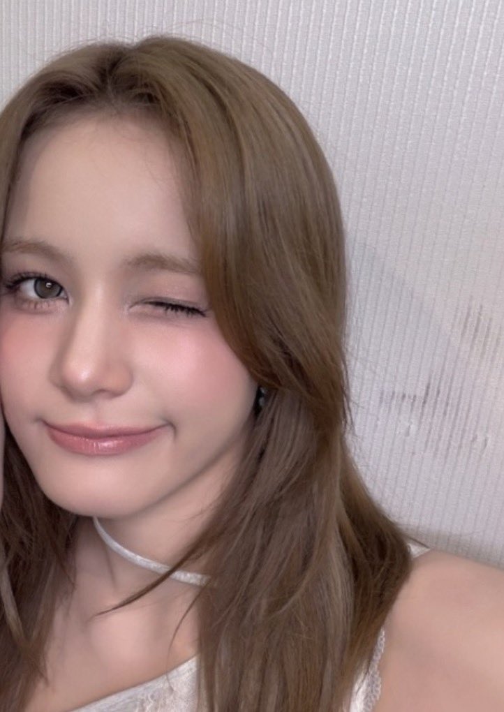 only_ninaaa's tweet photo. この表情とウィンクはずるい＞ ·̫ ｑ🎀🎵
#NINA_bubble https://t.co/oelJfVunG4